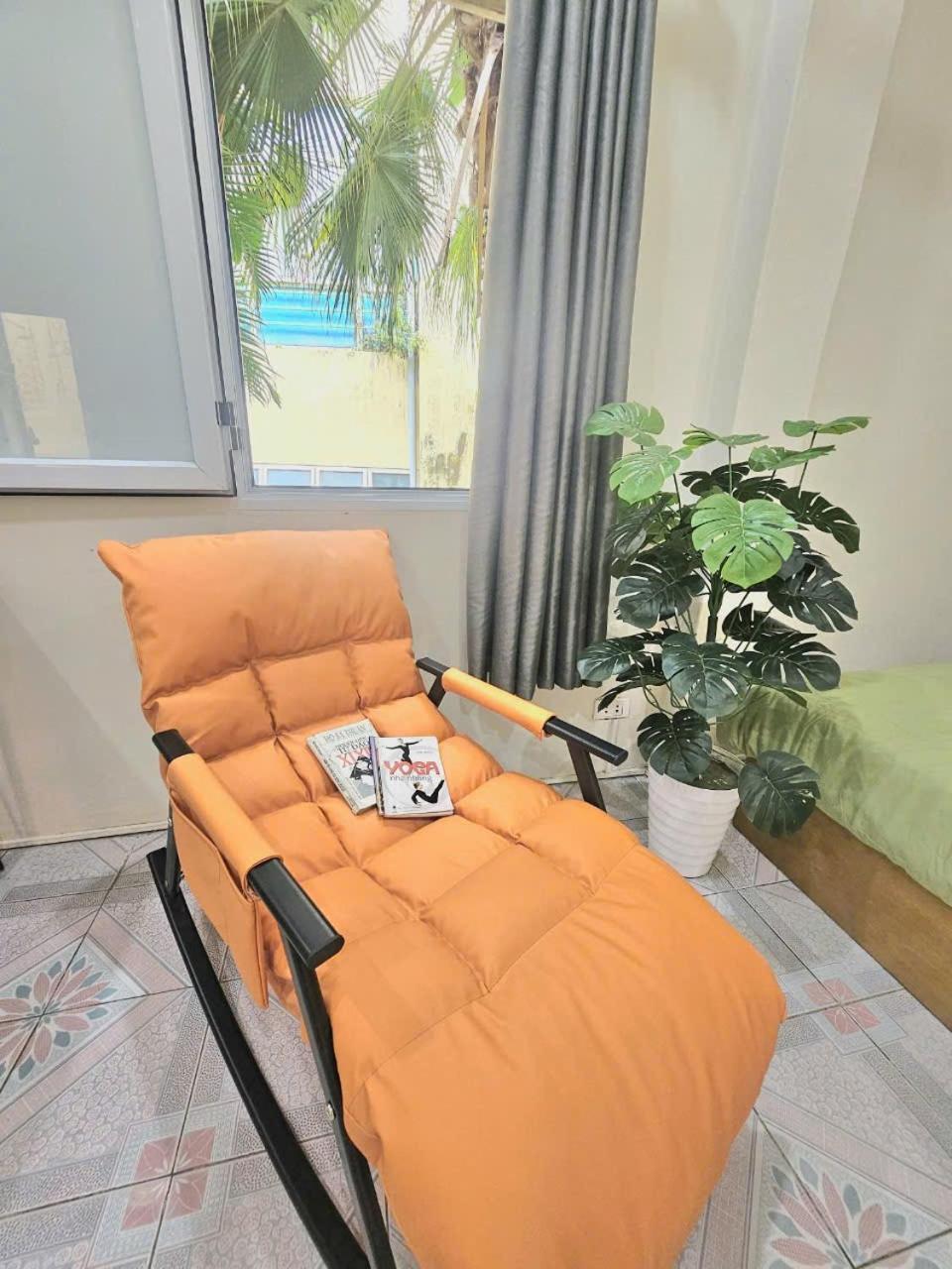 Azalea Apartment Hanoi Buitenkant foto