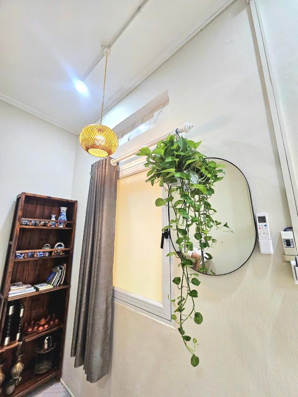 Azalea Apartment Hanoi Buitenkant foto