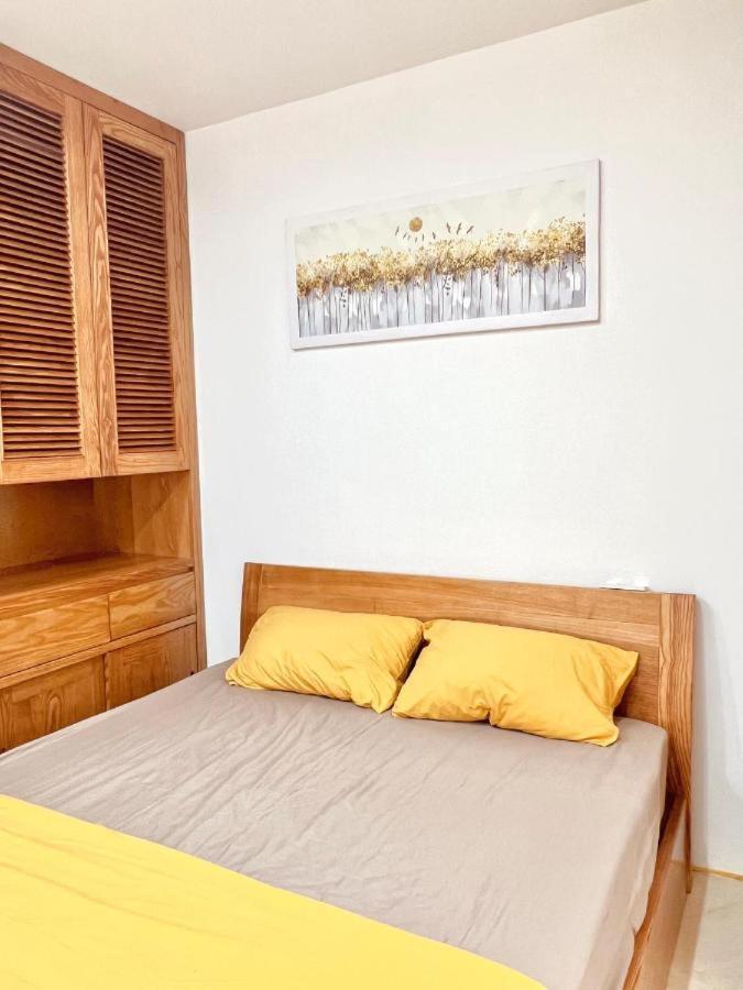 Azalea Apartment Hanoi Buitenkant foto